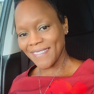 Meet your Posher, Donyeil